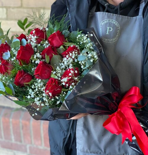 Red Rose Presentation Bouquet